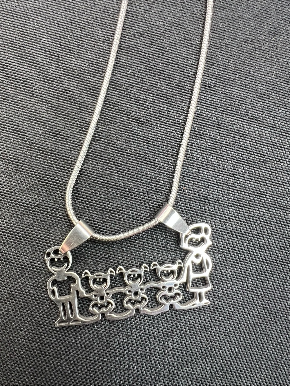 New Stainless Steel Character Family Necklace Mom Dad Girls Jewelry